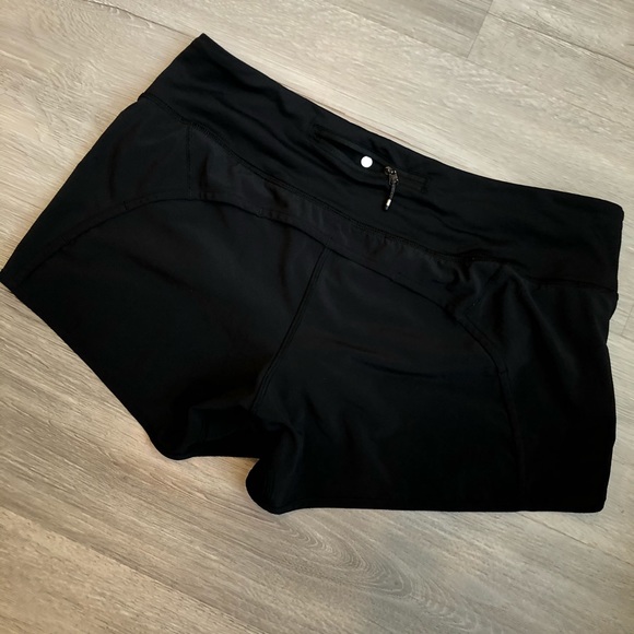 Sold 🖤🖤🖤Lululemon Speed Up Shorts - Picture 10 of 10